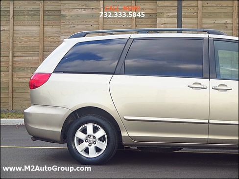 Used 2006 Toyota Sienna LE image 19