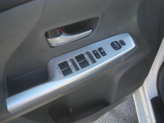 Used 2012 Toyota Prius V Three FWD image 19