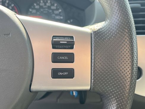 Used 2019 Nissan Frontier SV image 16