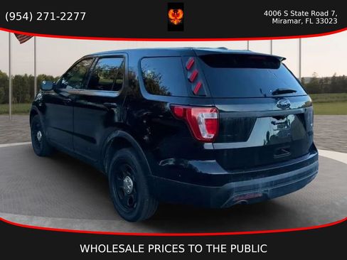 Used 2016 Ford Explorer 4WD Police Interceptor image 4