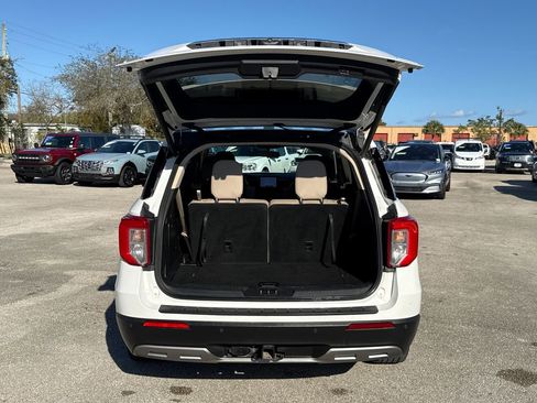 Used 2020 Ford Explorer XLT w/ Equipment Group 202A image 28