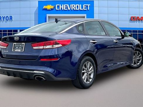 Used 2020 Kia Optima LX image 5