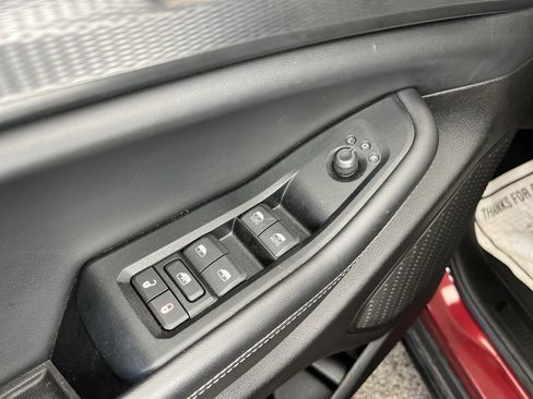 Used 2024 Jeep Grand Cherokee Altitude image 15