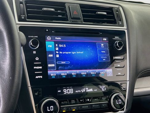 Used 2019 Subaru Outback 2.5i Premium AWD/4WD image 14