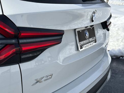 Used 2023 BMW X3 xDrive30i w/ Premium Package image 11