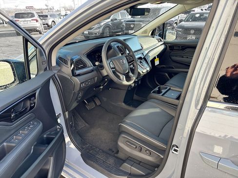 New 2026 Honda Odyssey Elite image 4