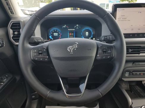 Used 2025 Ford Bronco Sport Badlands w/ Badlands Tech Package AWD/4WD image 25