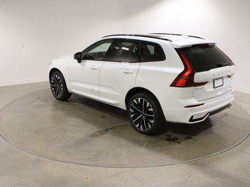 New 2026 Volvo XC60 T8 Ultra w/ Protection Package Premier AWD/4WD image 3