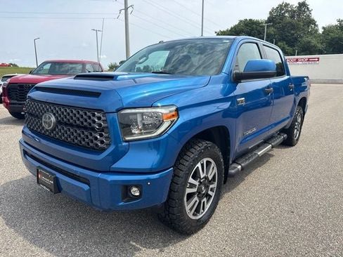 Used 2018 Toyota Tundra SR5 w/ TRD Sport Package AWD/4WD image 5