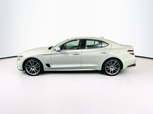 Used 2025 Genesis G70 2.5T RWD image 4