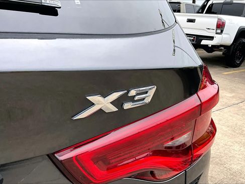 Used 2018 BMW X3 xDrive30i AWD/4WD image 10