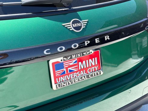 New 2026 MINI Cooper 2-Door Hardtop FWD image 5