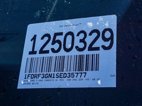 New 2025 Ford F350 XL image 28
