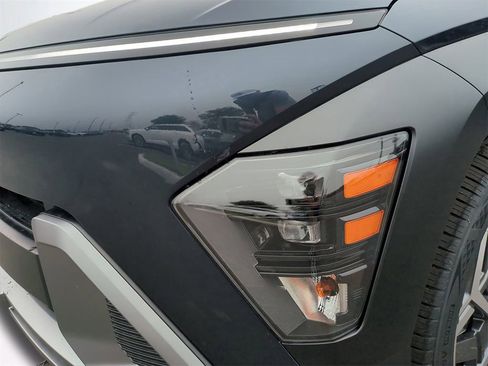 New 2026 Hyundai Kona SEL Premium image 10