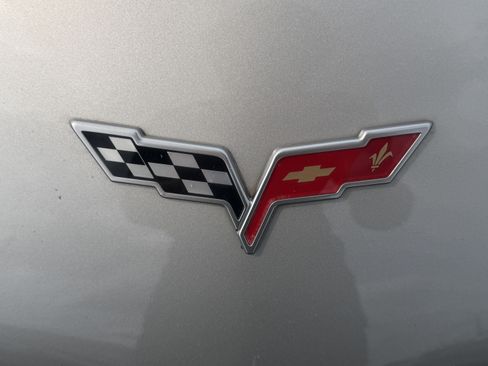 Used 2008 Chevrolet Corvette Convertible w/ Preferred Equipment Group RWD image 31