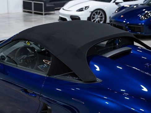 Used 2020 Porsche 718 Boxster Spyder RWD image 63
