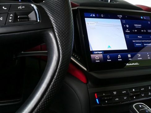 Used 2023 Maserati Ghibli Modena Q4 image 14