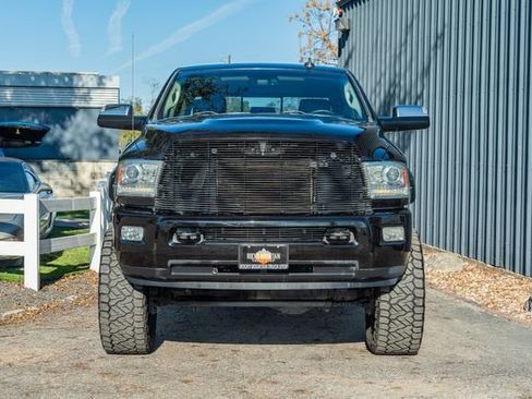 Used 2015 RAM 3500 Laramie w/ Cold Weather Group image 9