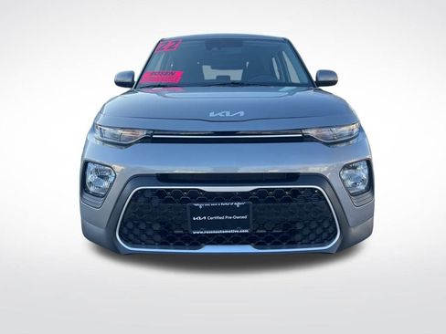 Certified 2022 Kia Soul LX w/ Technology Package image 2