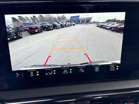 Used 2023 GMC Sierra 1500 AT4 image 27