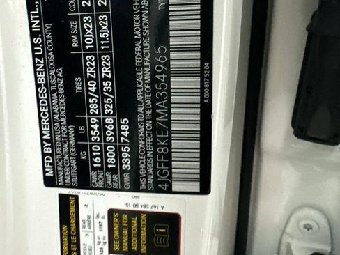 Certified 2021 Mercedes-Benz GLS 63 AMG 4MATIC image 31