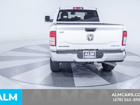 Used 2023 RAM 2500 Big Horn w/ Level 1 Equipment Group image 9