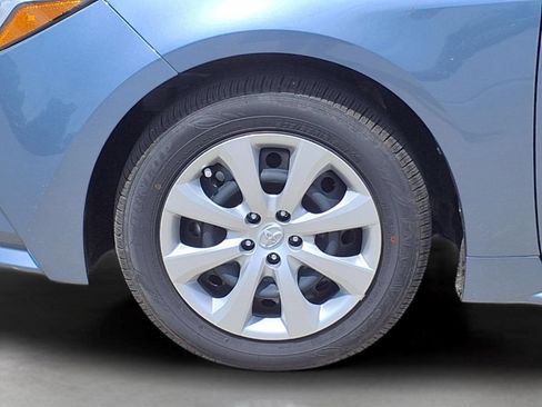 Used 2026 Toyota Corolla LE FWD image 9