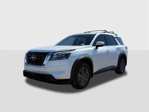 New 2025 Nissan Pathfinder SV image 1