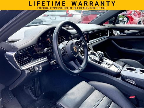 Used 2021 Porsche Panamera image 14