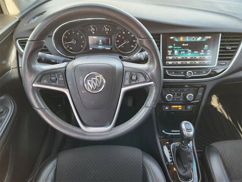 Used 2021 Buick Encore Preferred image 25