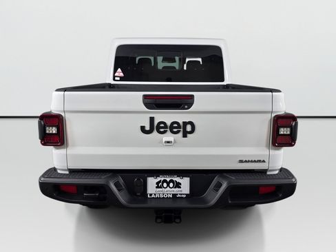 New 2026 Jeep Gladiator Sport AWD/4WD image 5