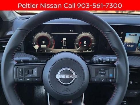 New 2025 Nissan Kicks SR image 5