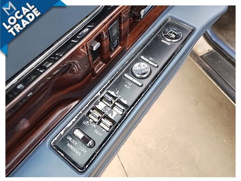 Used 1997 Buick Le Sabre Custom w/ Headliner Lighting Pkg image 12