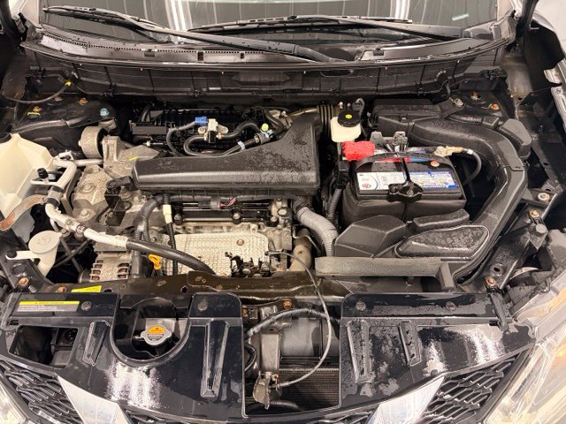 Used 2016 Nissan Rogue SV AWD/4WD image 18