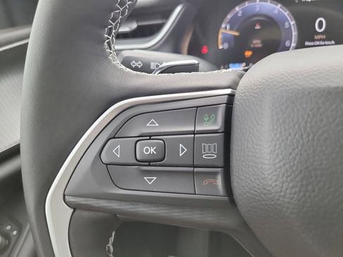 New 2025 Jeep Grand Cherokee Altitude image 26