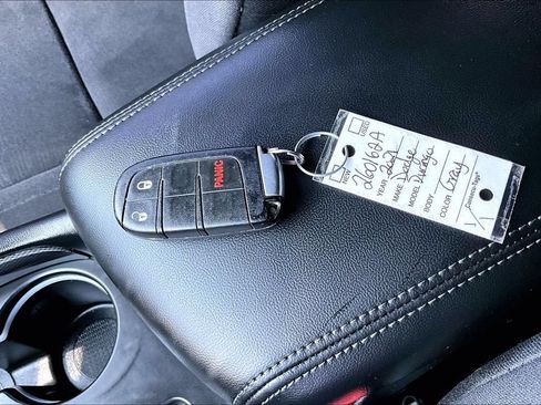 Used 2021 Dodge Durango GT RWD image 27
