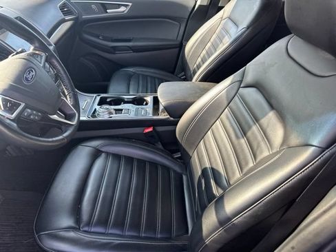 Used 2019 Ford Edge SEL w/ Equipment Group 201A AWD/4WD image 20