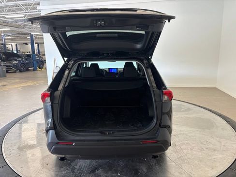 Used 2023 Toyota RAV4 AWD Hybrid image 9