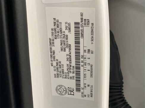 Used 2022 Ford F150 Platinum w/ FX4 Off-Road Package image 31