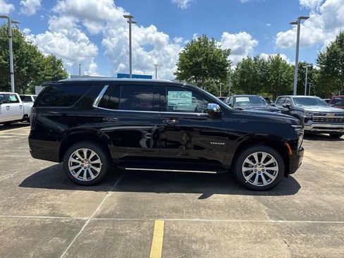 New 2026 Chevrolet Tahoe Premier w/ Sun And Tow Package AWD/4WD image 9