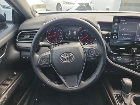Used 2021 Toyota Camry XSE w/ Navigation Package FWD image 15