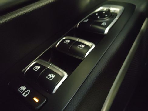 Used 2022 Kia Telluride LX AWD/4WD image 27