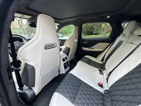Used 2020 Jaguar F-PACE SVR AWD/4WD image 9
