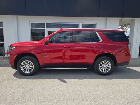 Certified 2021 Chevrolet Tahoe LT w/ LT Signature Package RWD image 4