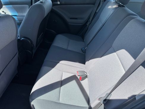 Used 2007 Toyota Matrix XR FWD image 6
