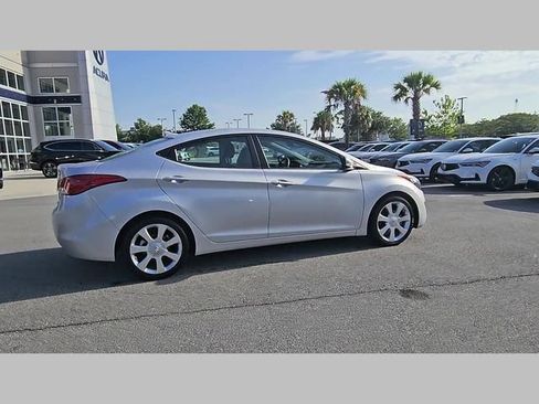 Used 2013 Hyundai Elantra Limited w/ Technology Pkg FWD image 27