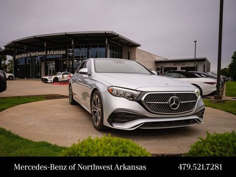 Used 2024 Mercedes-Benz E 350 4MATIC Sedan image 1