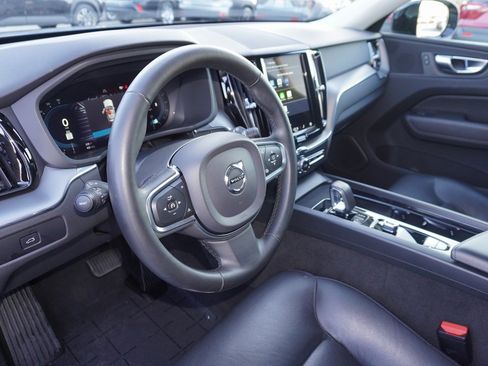 Used 2024 Volvo XC60 B5 Core image 14