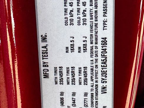 Used 2018 Tesla Model 3 Long Range image 27