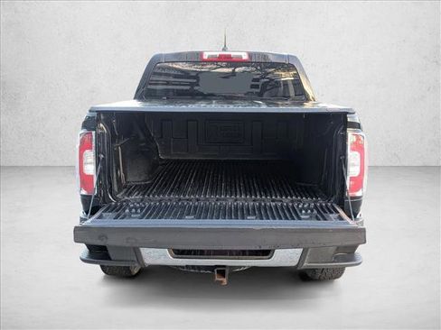 Used 2019 GMC Canyon SLE image 6